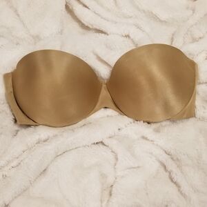 Maidenform Strapless Bra With Push Up And Underwire Support
